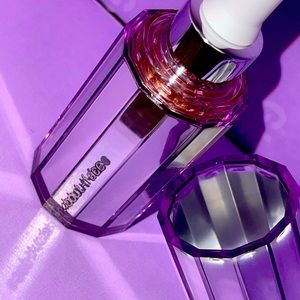 About-face light lock highlighter